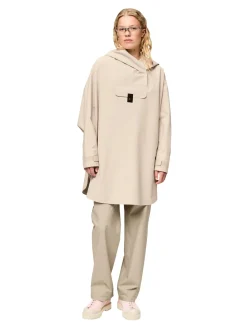 Blæst Bergen Poncho Beige Jakke Beige