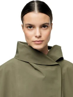 Blæst Bergen Poncho Grape Leaf Jakke Oliven