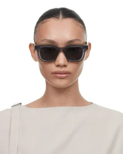 Chimi Eyewear 04 Dark Grey Solbriller Mørkegrå
