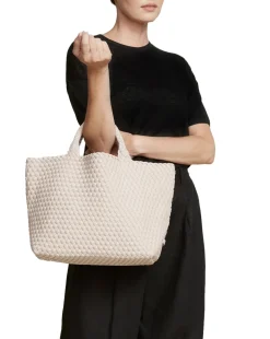 Naghedi St. Barths Medium Tote Shell Pink Veske Lyserosa