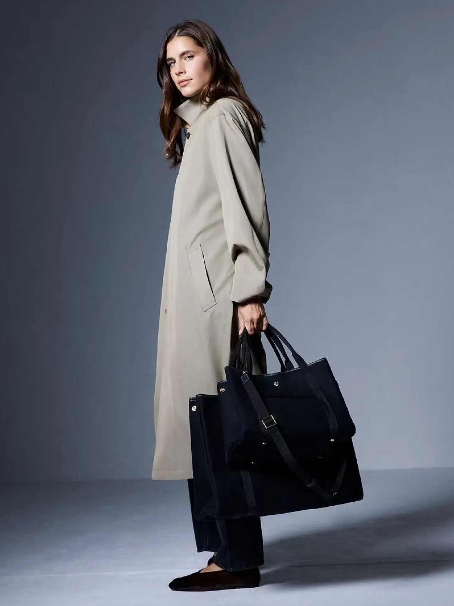 Rue de Verneuil Traversée M Whip Black Flannel Veske Sort