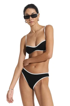 Seaquelle Ribbed Bikini Top Badetøy Sort Og Hvit